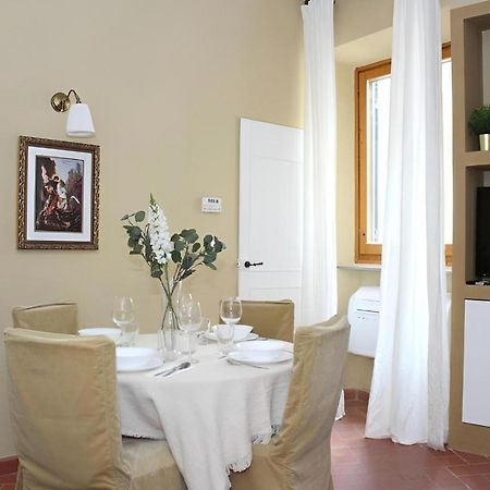 Giulia Appartamento, 250Mt Da Ponte Vecchio Florence Ngoại thất bức ảnh